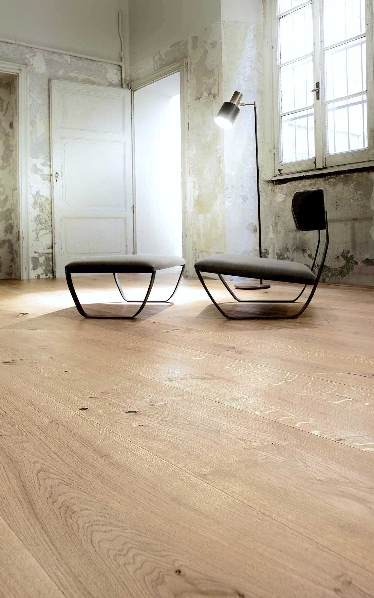 OAK CAPRI