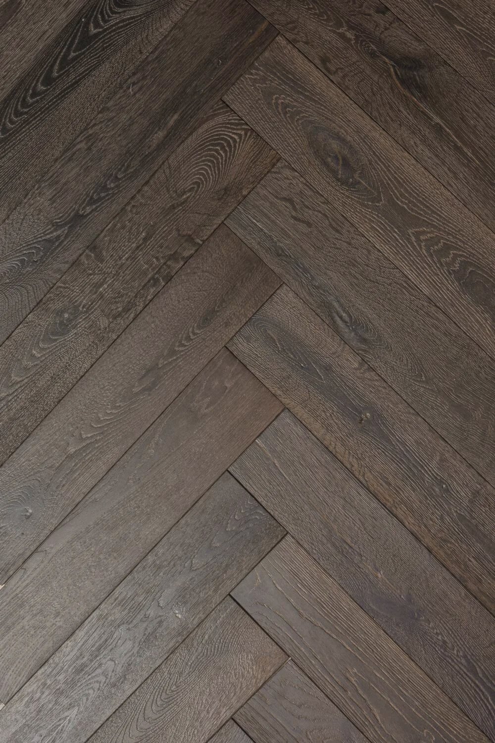 European Oak Flooring – Oak Noir