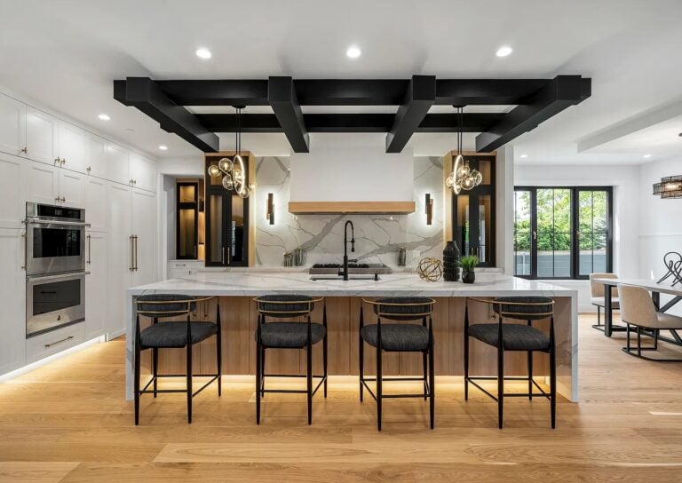 European wood flooring, made in France by VOGUE Parquet.