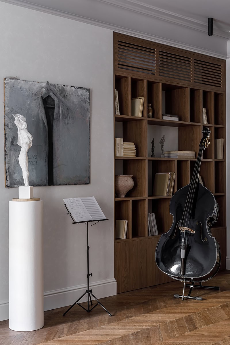 parquet wood flooring herringbone pattern european oak luxury interior miami showroom