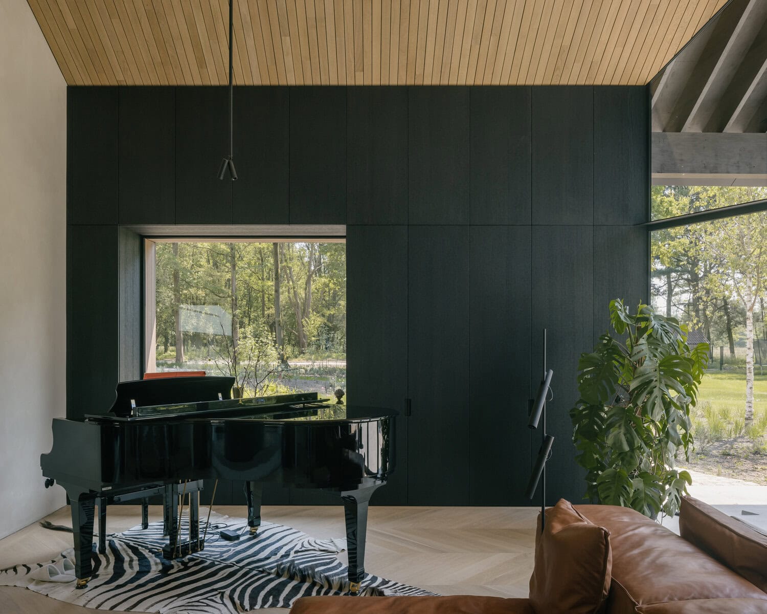 High-end chevron parquet flooring for modern Miami homes